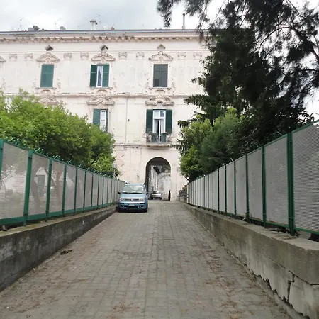 Palazzo Pellegrino Apartment *