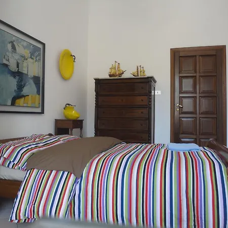 Palazzo Pellegrino Apartment *